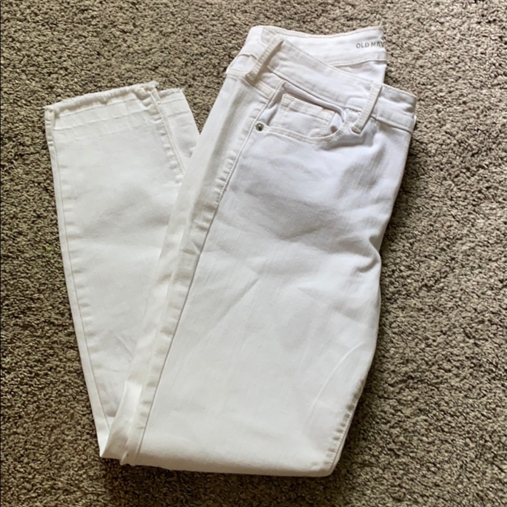 *Brand New* White Skinny Jegging/Pants